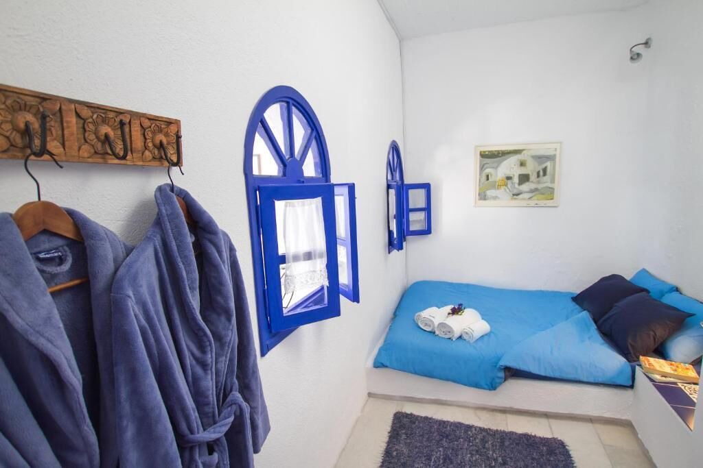 Photo of Bedroom in Oia