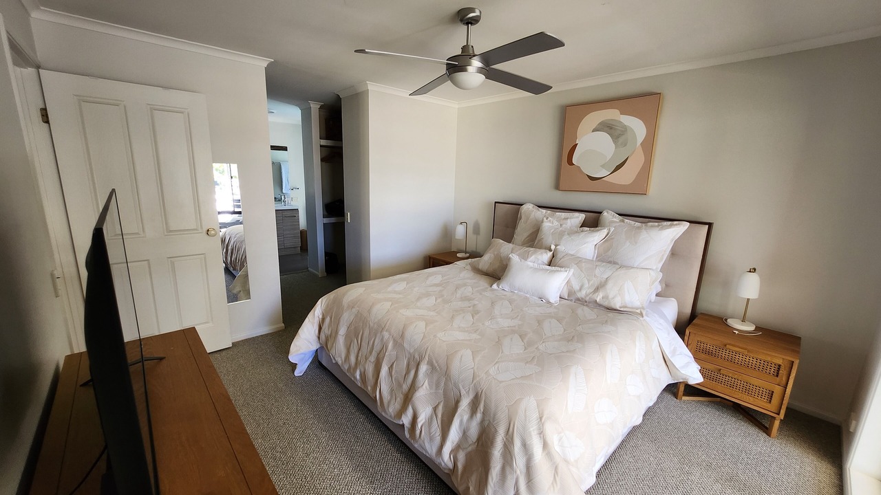 Photo of Bedroom in Hamlyn Terrace
