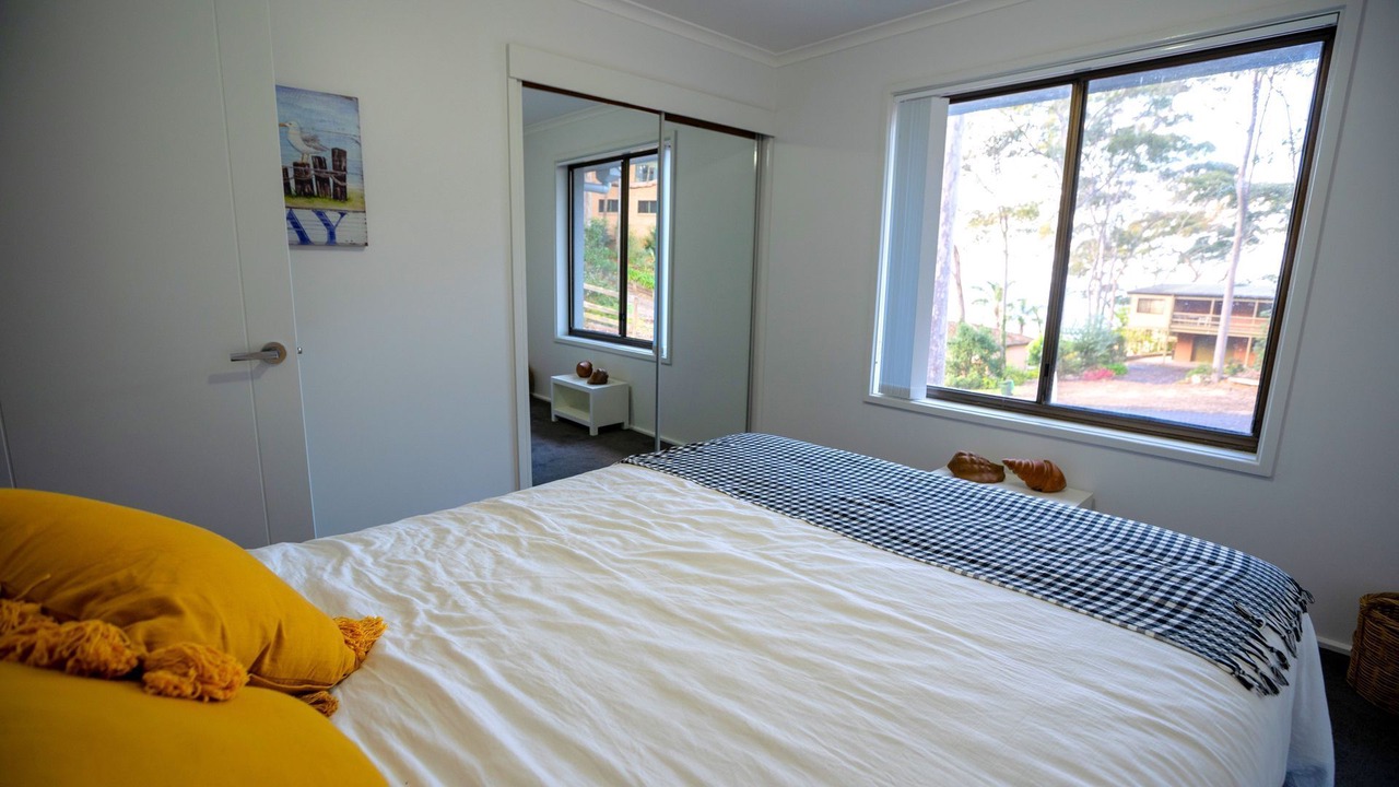 Photo of Bedroom in Long Beach