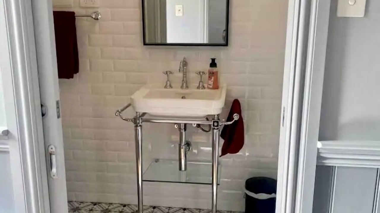 Photo of Bathroom in Blackheath