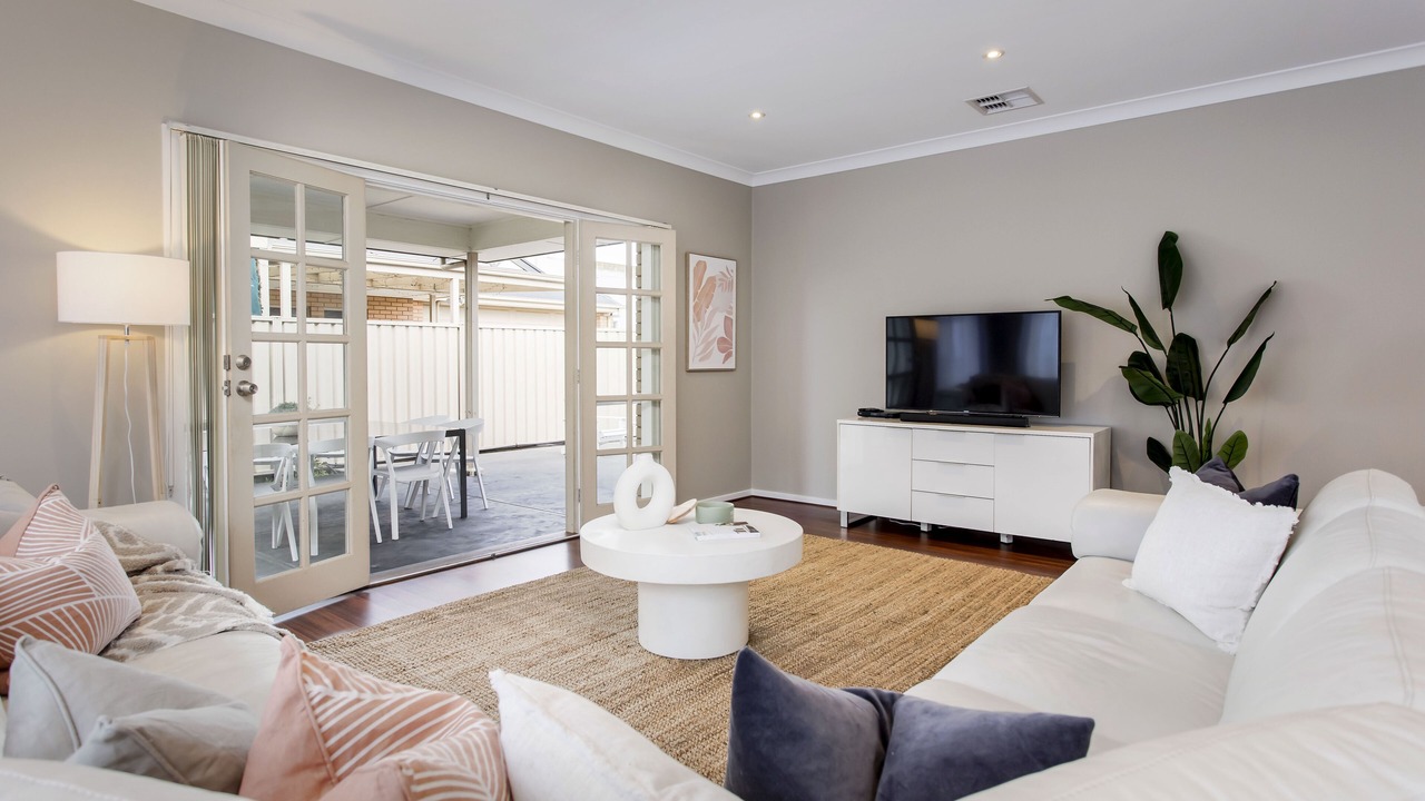 Photo of Livingroom in Adelaide Central Business District