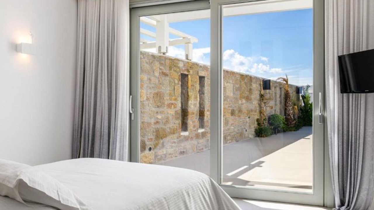 Photo of Bedroom in Mykonos Town