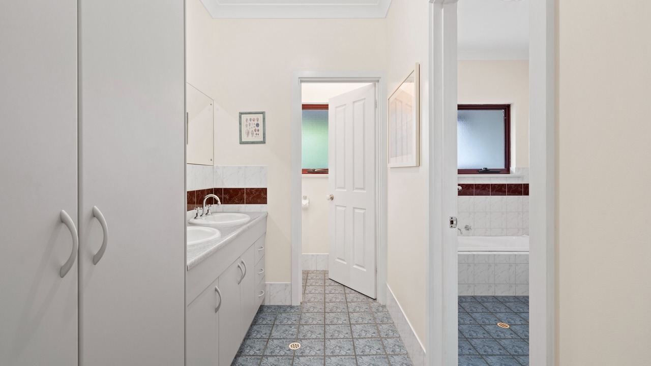 Photo of Bathroom in Port Elliot