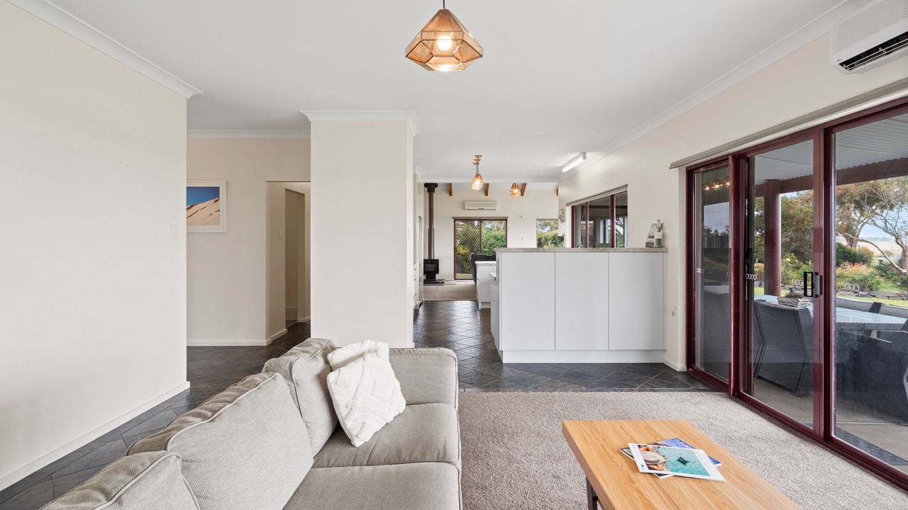 Photo of Livingroom in Port Elliot