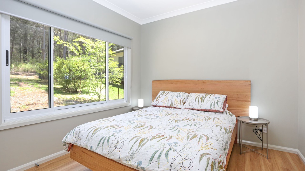 Photo of Bedroom in North Arm Cove