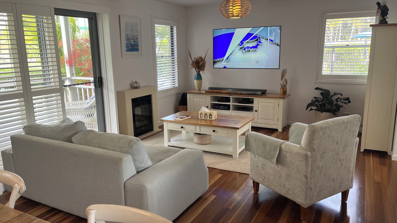 Photo of Livingroom in Cams Wharf