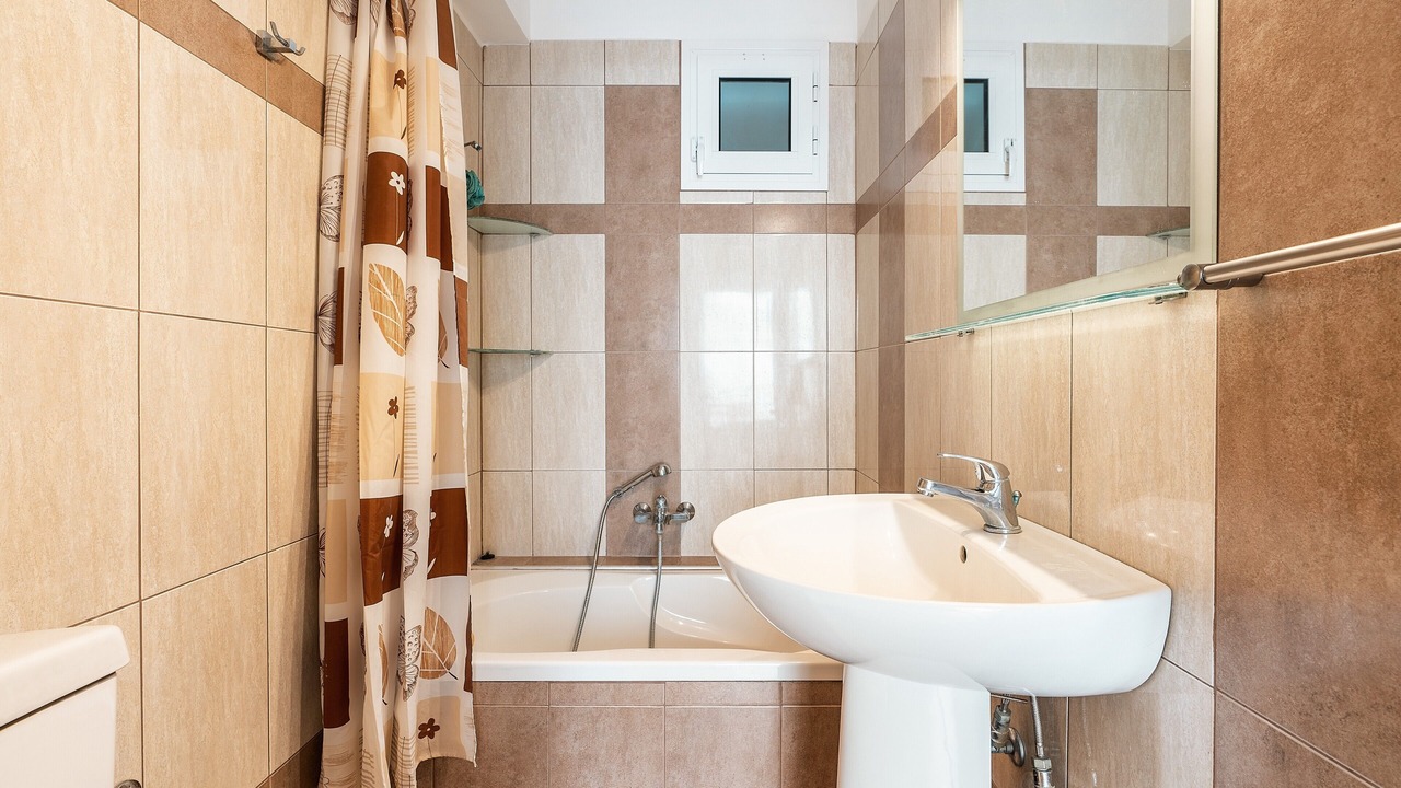 Photo of Bathroom in Gennadi
