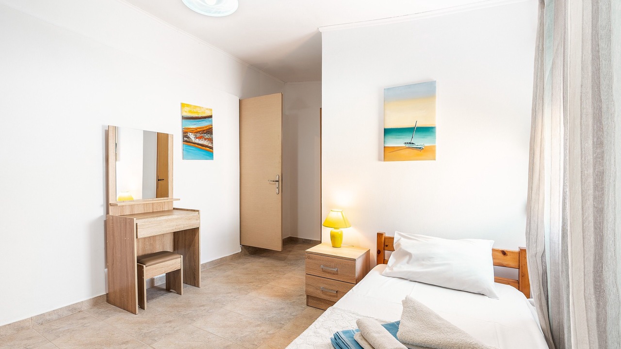 Photo of Bedroom in Gennadi