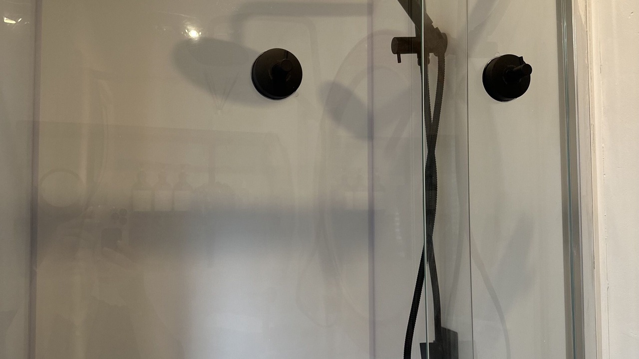 Photo of Bathroom in Mayfield West