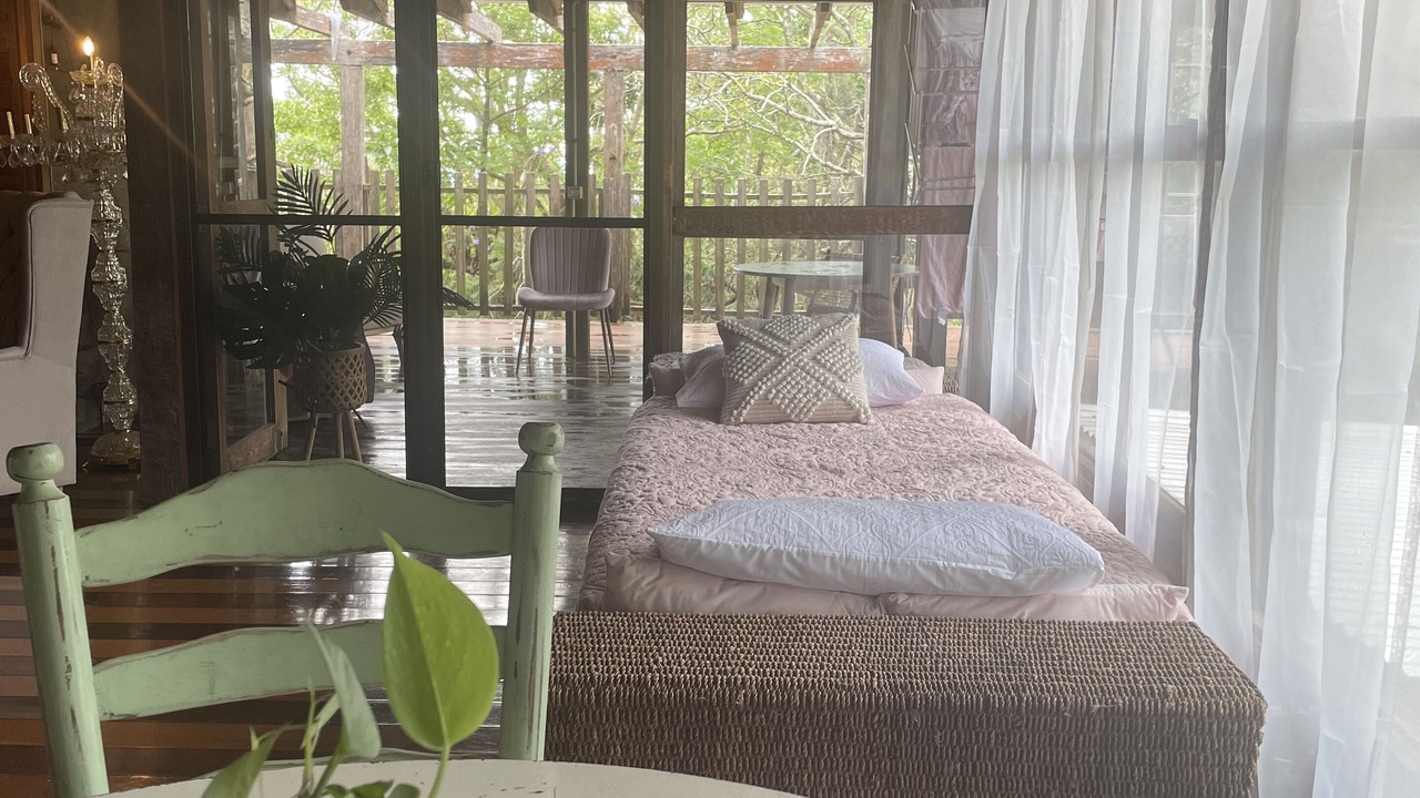 Photo of Bedroom in Beechmont