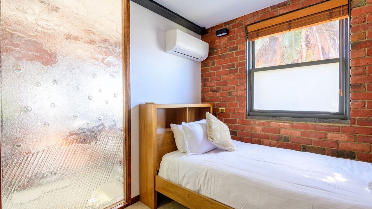 Photo of Bedroom in Northcote