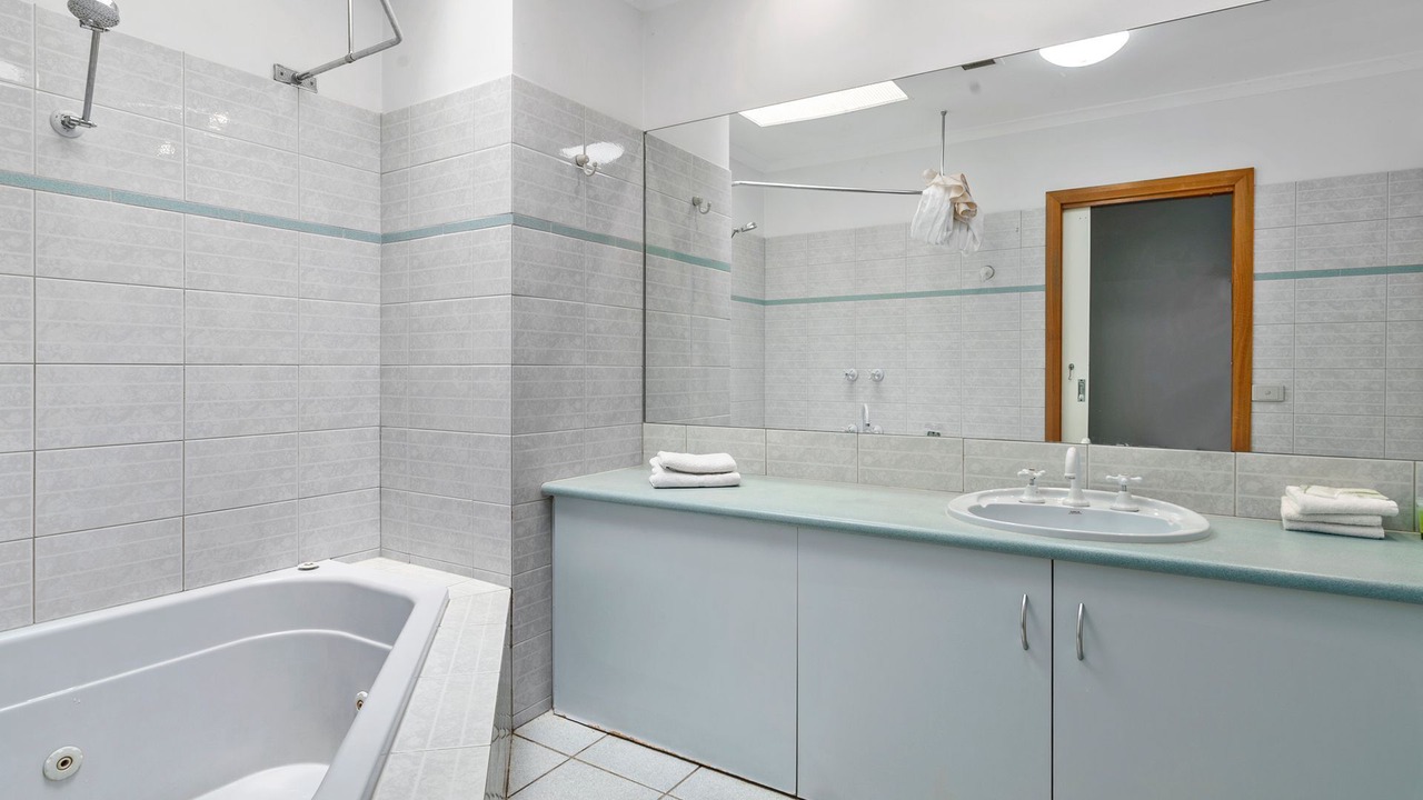Photo of Bathroom in Mulwala