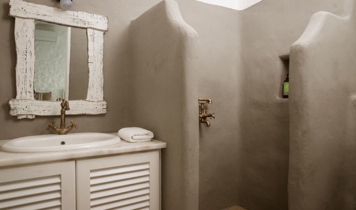 Photo of Bathroom in Paros