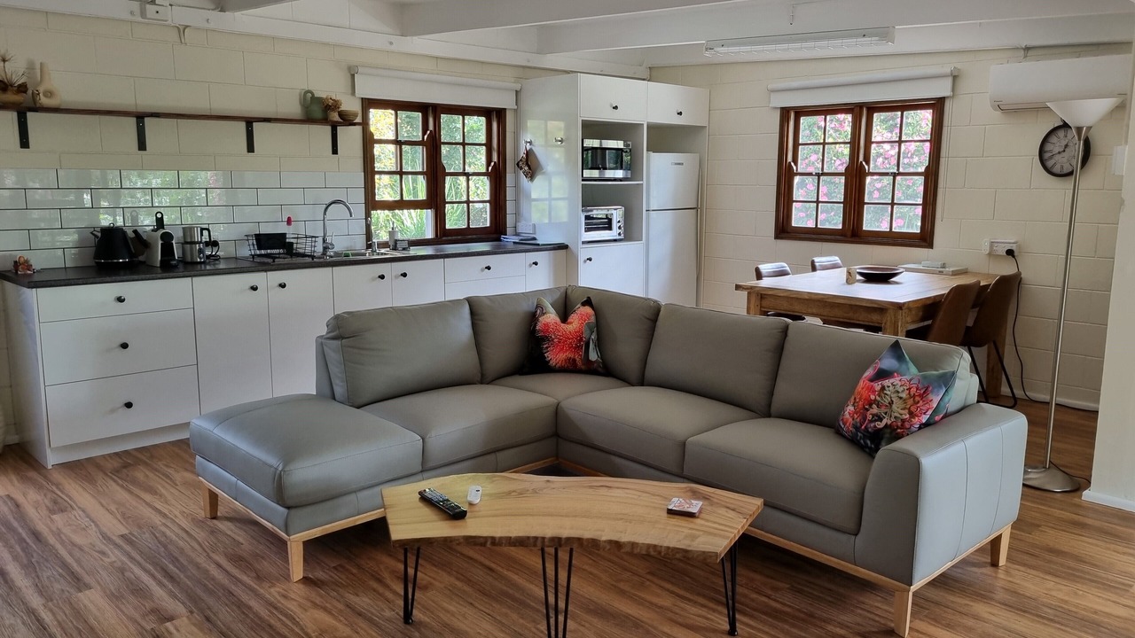Photo of Livingroom in Reesville