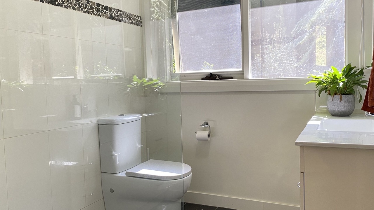 Photo of Bathroom in Cockatoo