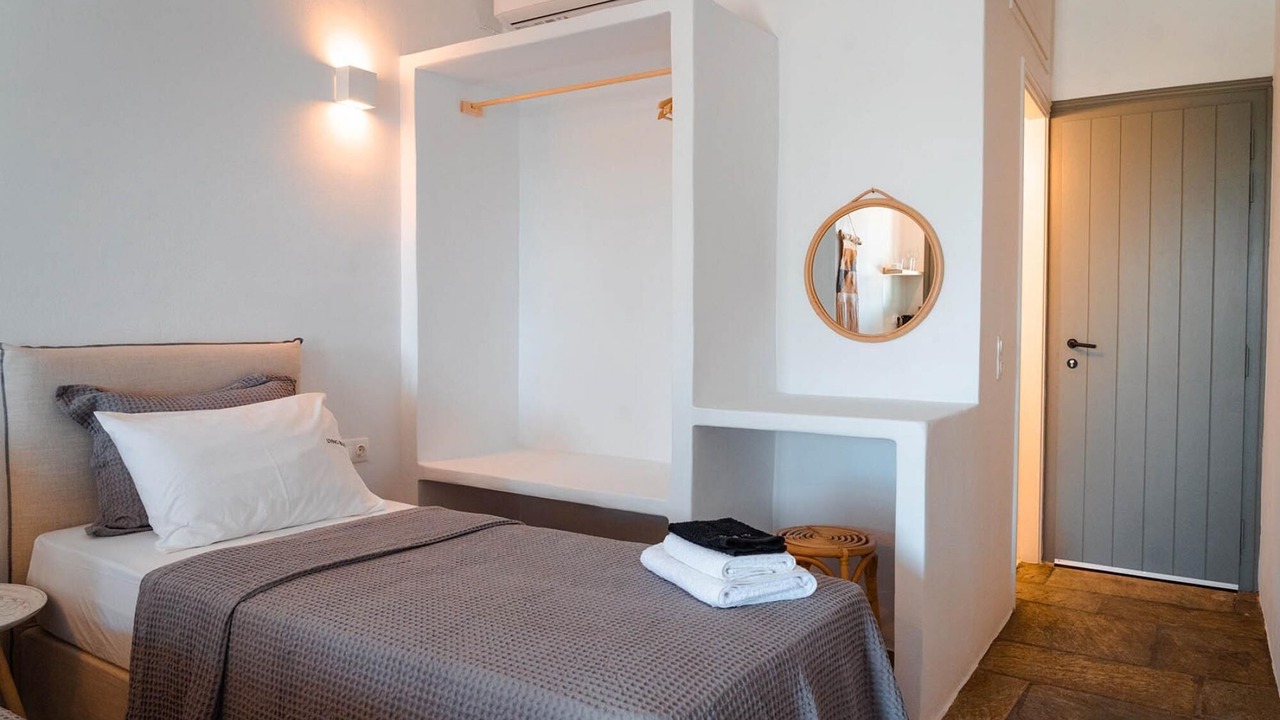 Photo of Bedroom in Exomvourgo