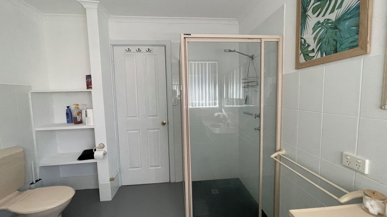 Photo of Bathroom in Moonta Bay