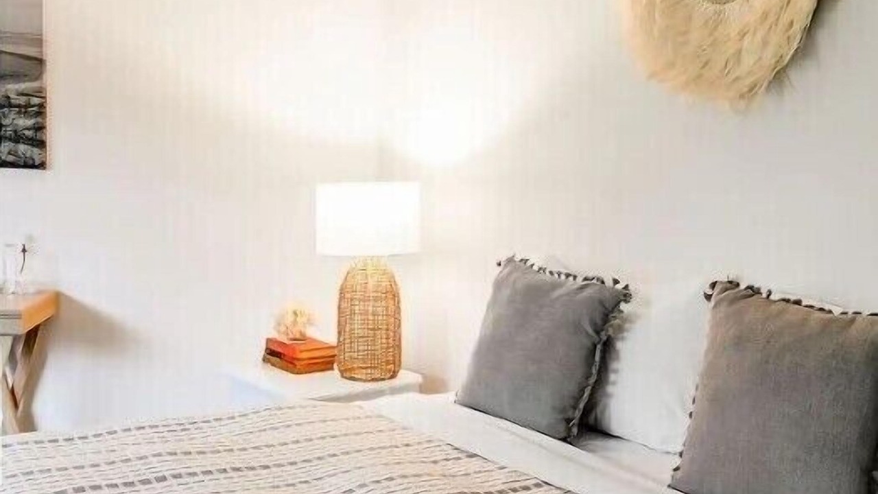 Photo of Bedroom in Valla Beach