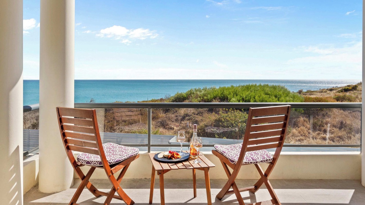 Photo of Patio Balcony in Halls Head