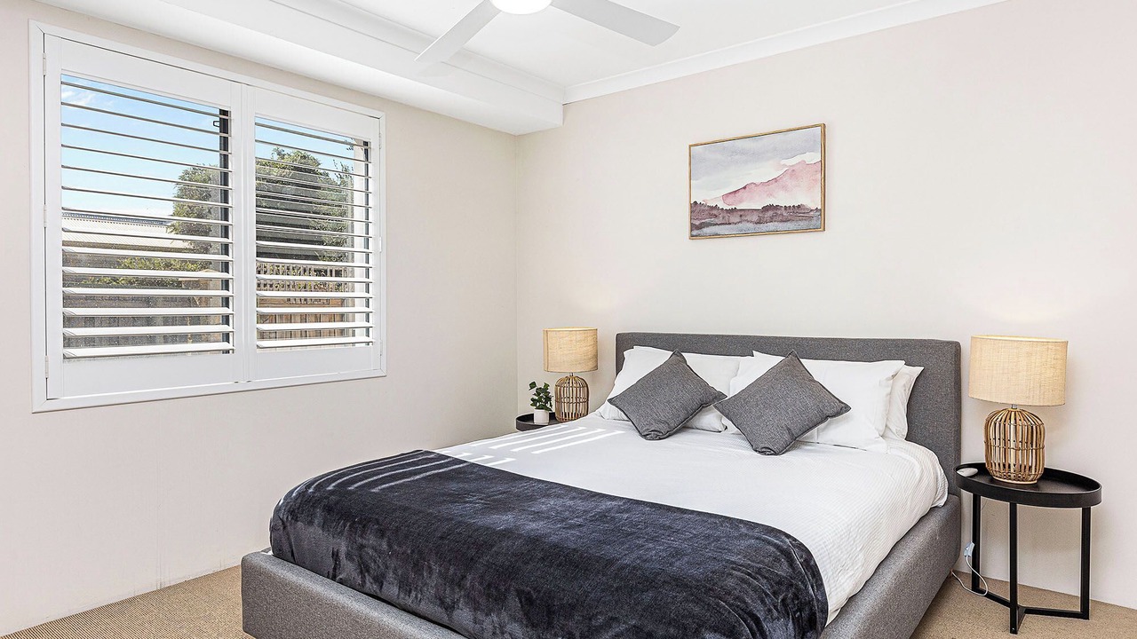 Photo of Bedroom in Halls Head