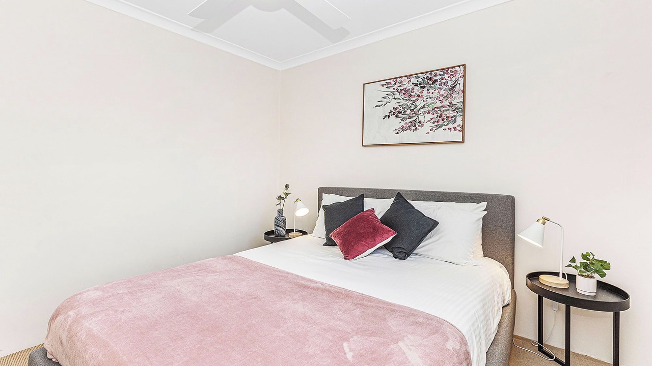 Photo of Bedroom in Halls Head