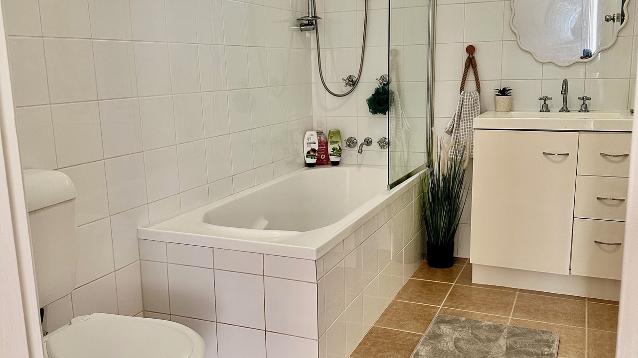 Photo of Bathroom in The Entrance