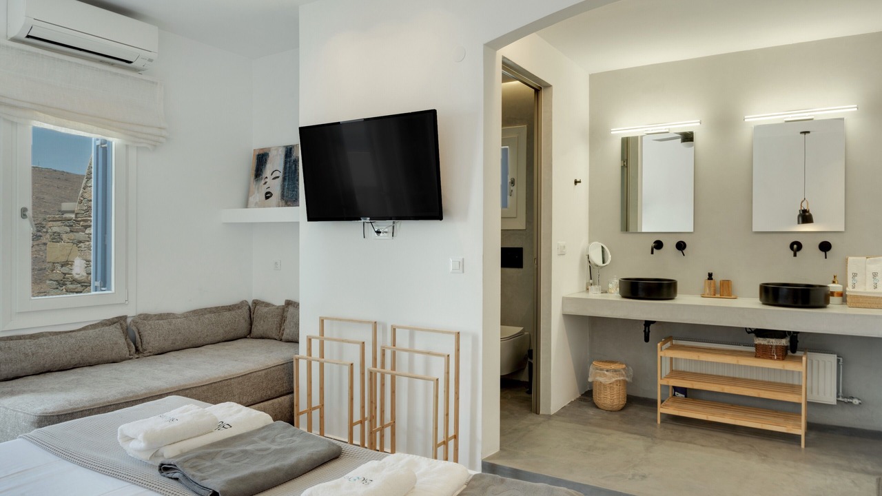 Photo of Bedroom in Syros