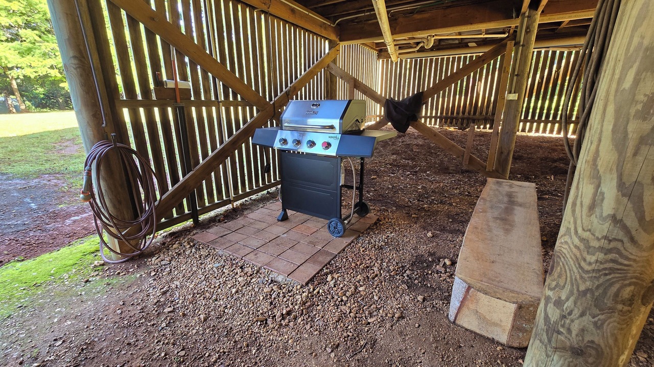 Photo of Outdoor in Yarrahapinni
