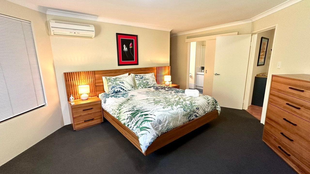Photo of Bedroom in Geographe