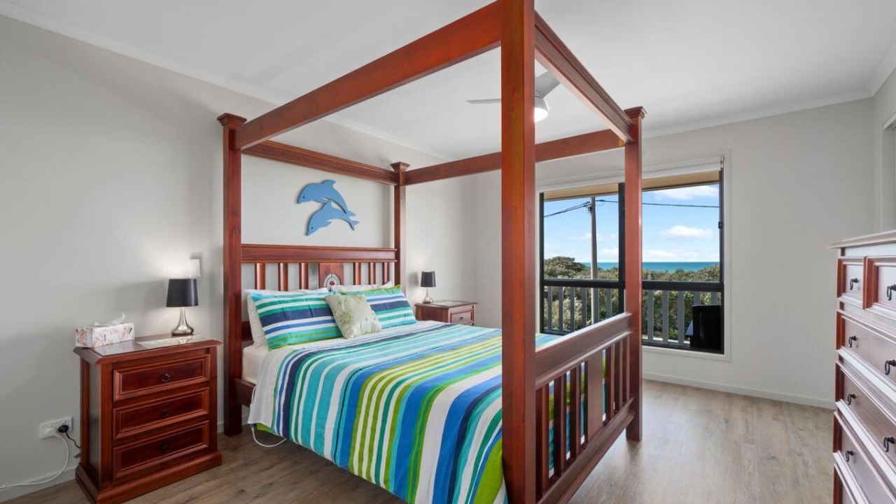 Photo of Bedroom in Paradise Beach