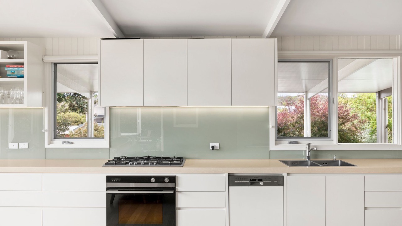 Photo of Kitchen in Point Lonsdale