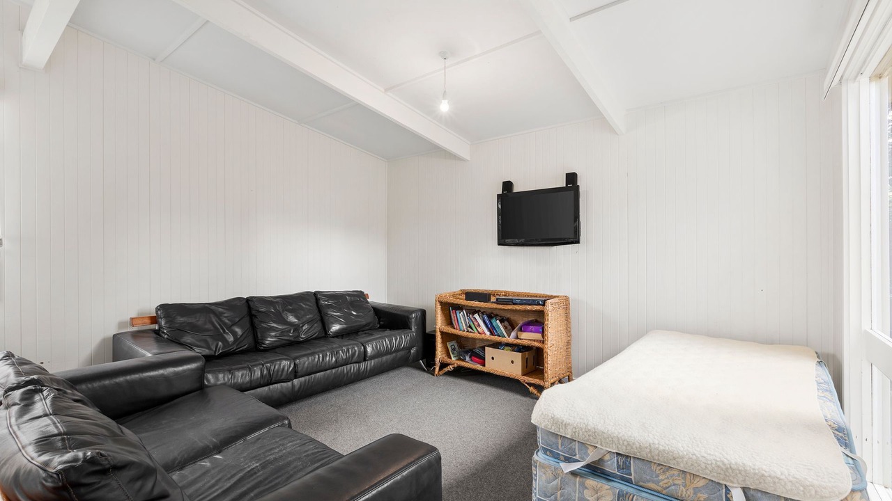 Photo of Livingroom in Point Lonsdale