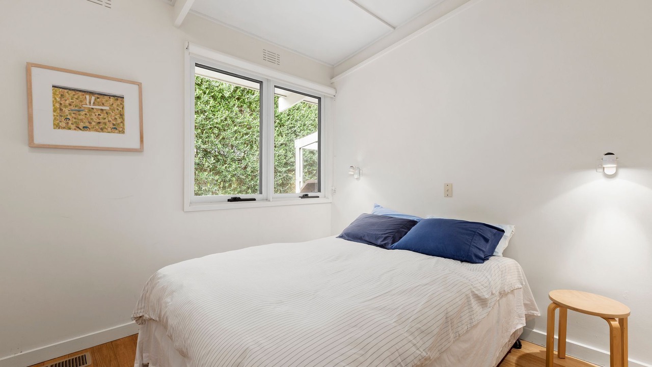 Photo of Bedroom in Point Lonsdale