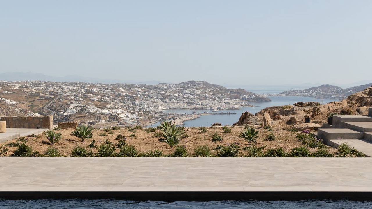 Photo of Outdoor in Tourlos