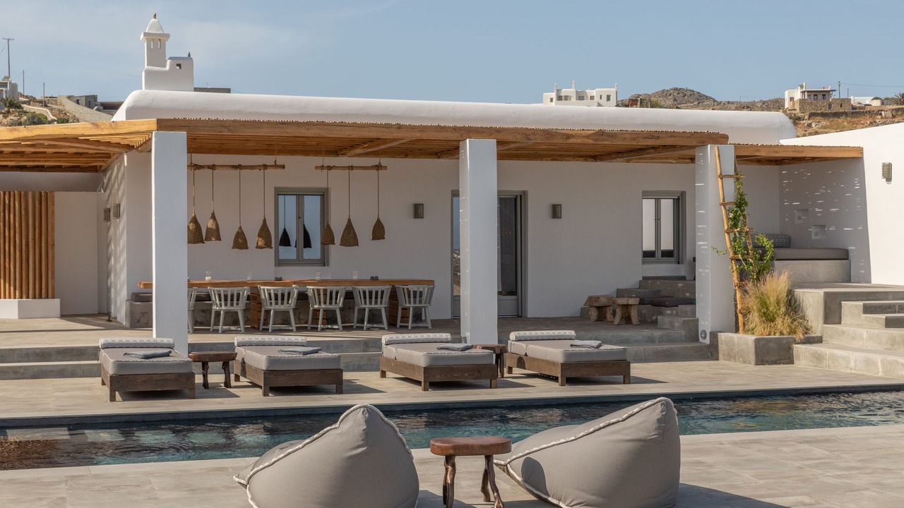 Photo of Outdoor in Tourlos