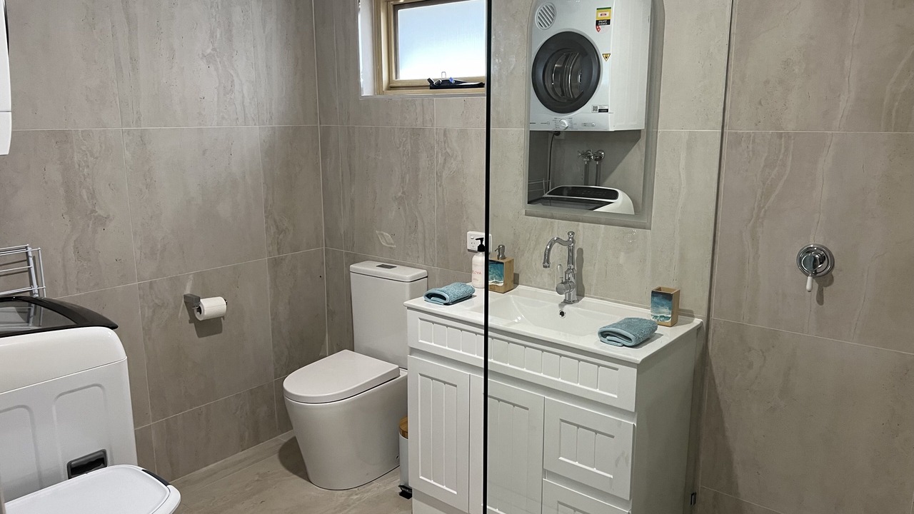 Photo of Bathroom in Falcon