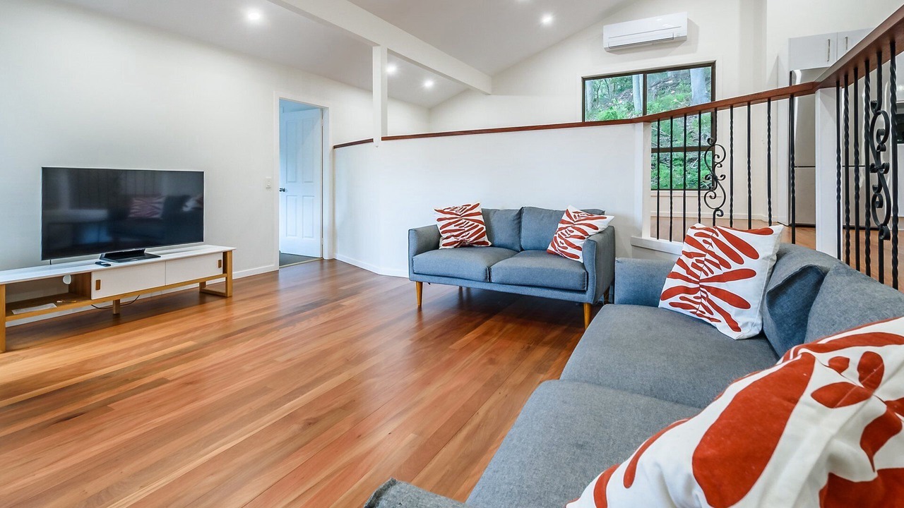Photo of Livingroom in Hardys Bay