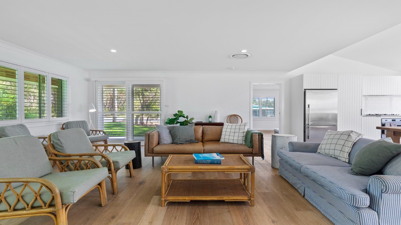 Photo of Livingroom in Hawks Nest