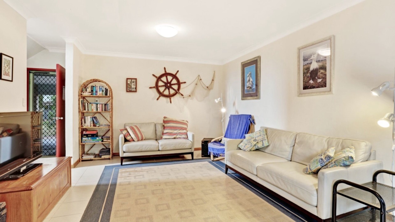 Photo of Livingroom in Hawks Nest