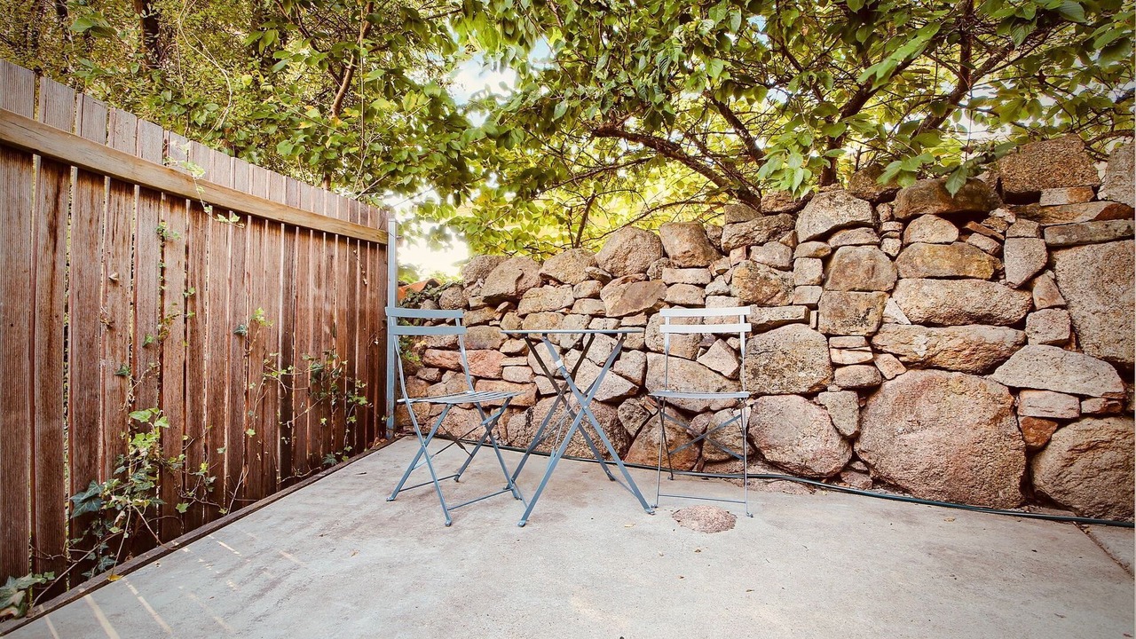 Photo of Patio Balcony in Beechworth