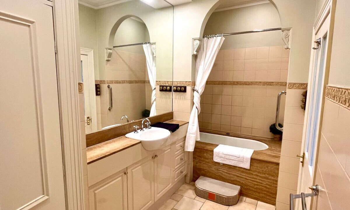 Photo of Bathroom in Albury