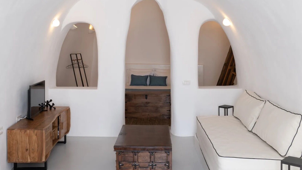 Photo of Livingroom in Tholos