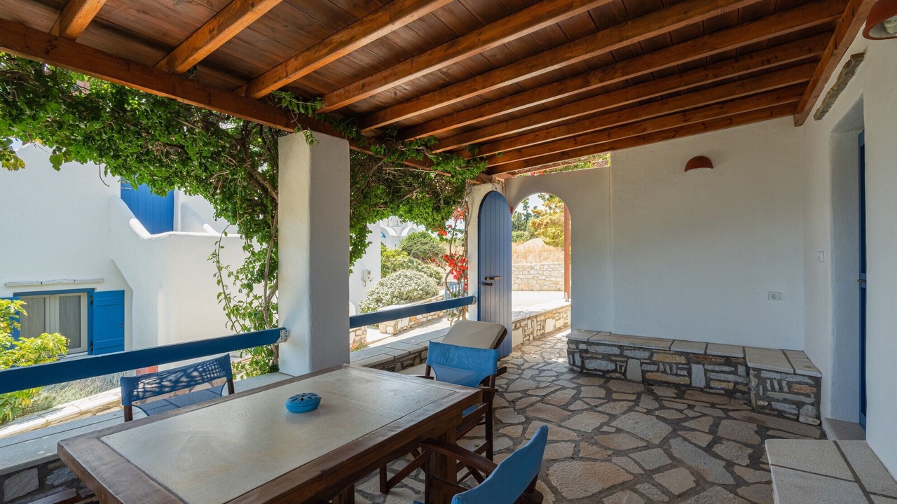 Photo of Outdoor in Aliki
