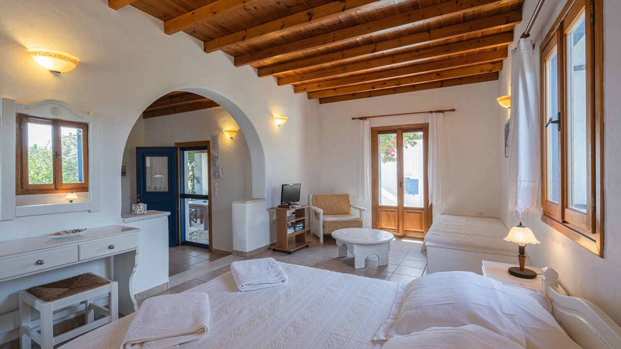 Photo of Bedroom in Aliki
