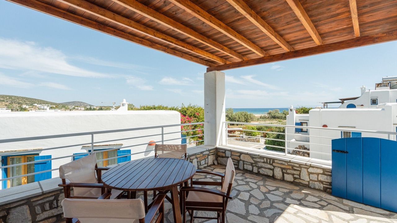 Photo of Outdoor in Aliki