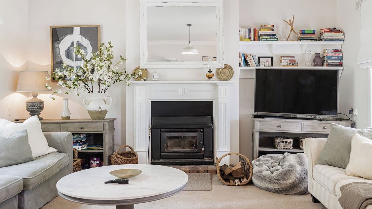 Photo of Bedroom in Red Hill South