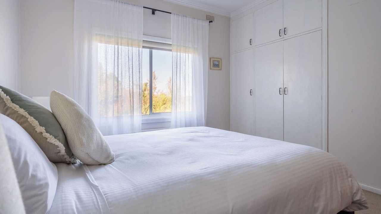 Photo of Bedroom in Red Hill South