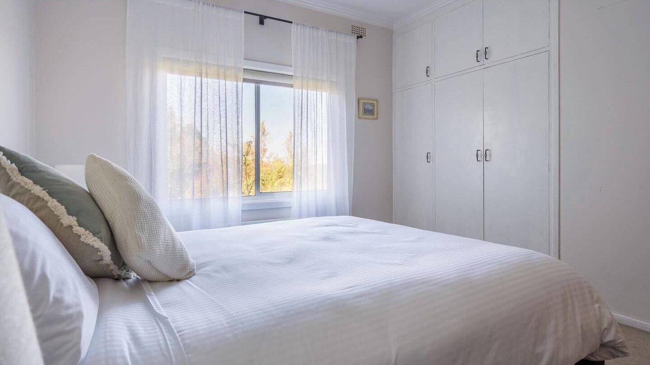 Photo of Bedroom in Red Hill South