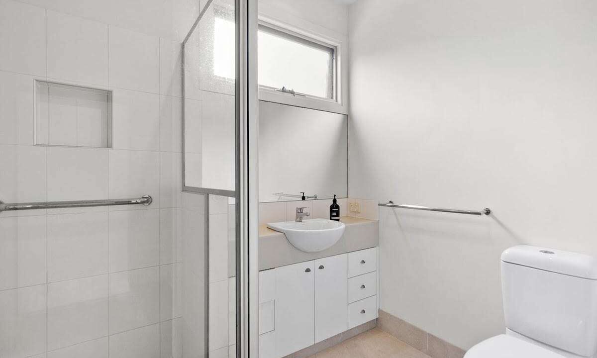 Photo of Bathroom in Anglesea