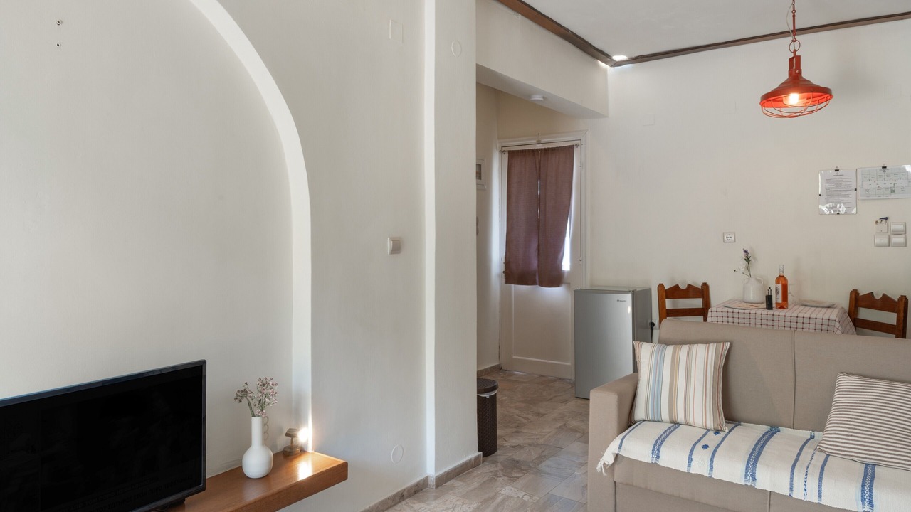 Photo of Livingroom in Telendos